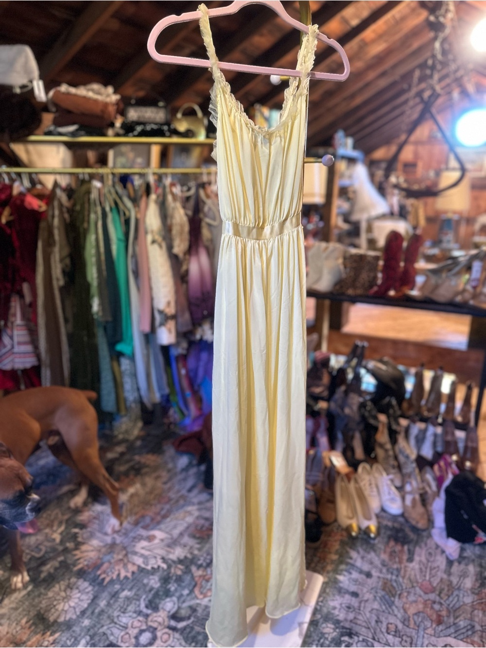 Vintage Vanity Fair Pale Yellow Ruffled Strap slip